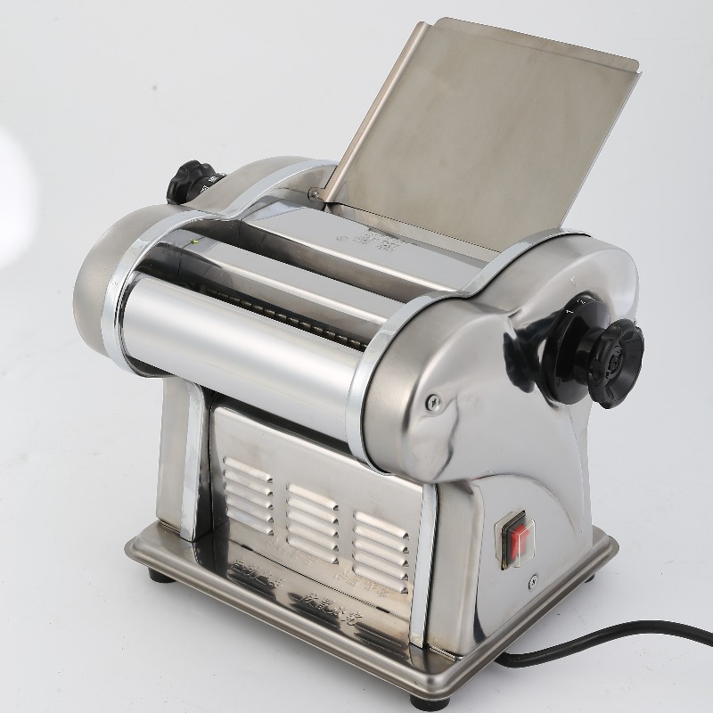 Maszyna do makaronu elektryczn – Pasta Machine Electric recenzja i cena